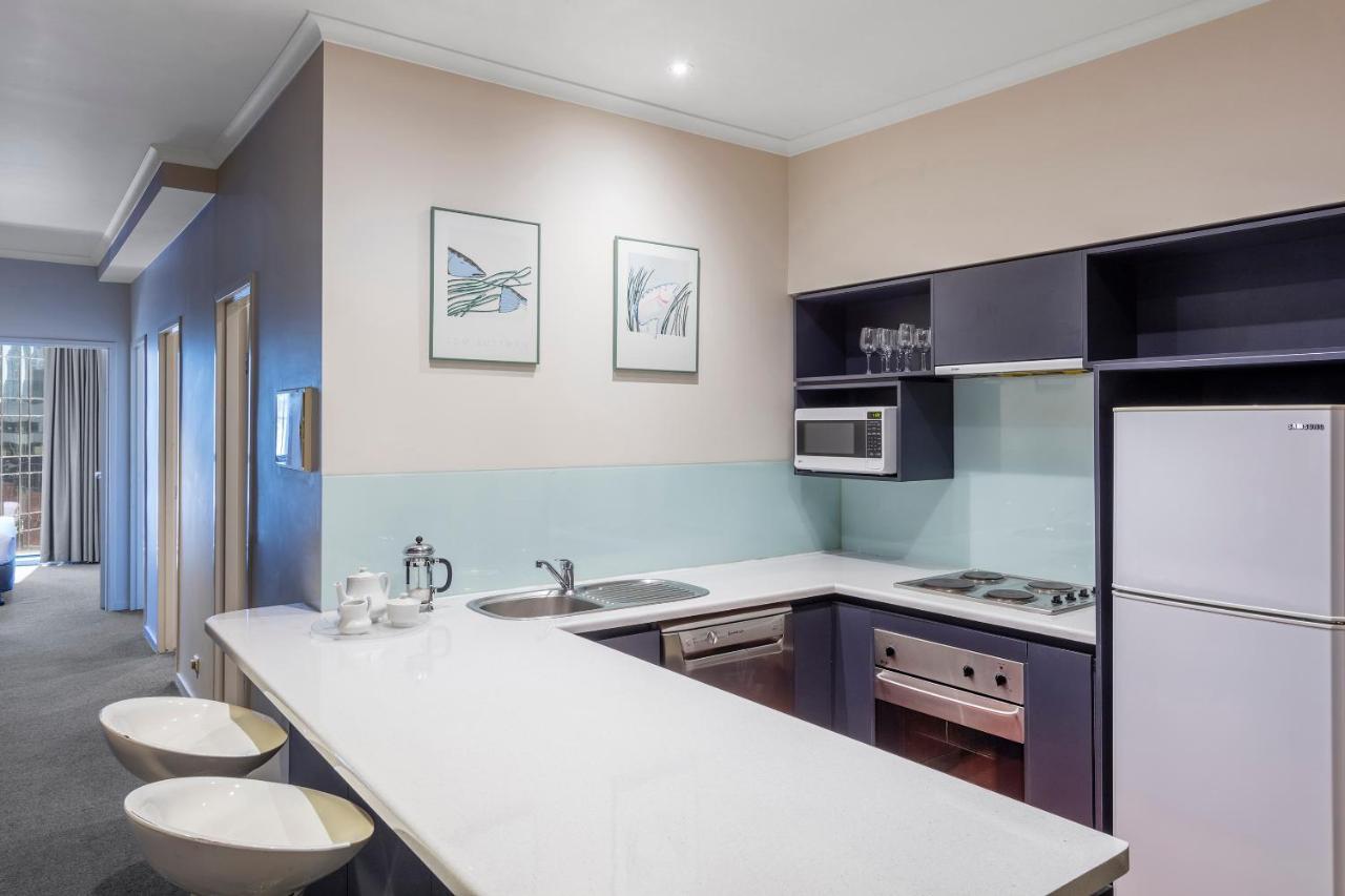 Riverside Apartments Melbourne Exterior photo