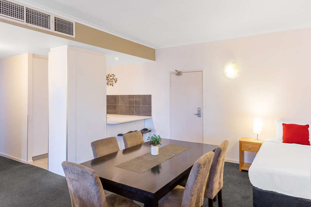 Riverside Apartments Melbourne Exterior photo
