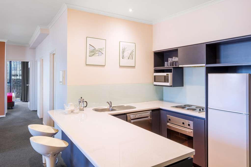 Riverside Apartments Melbourne Exterior photo